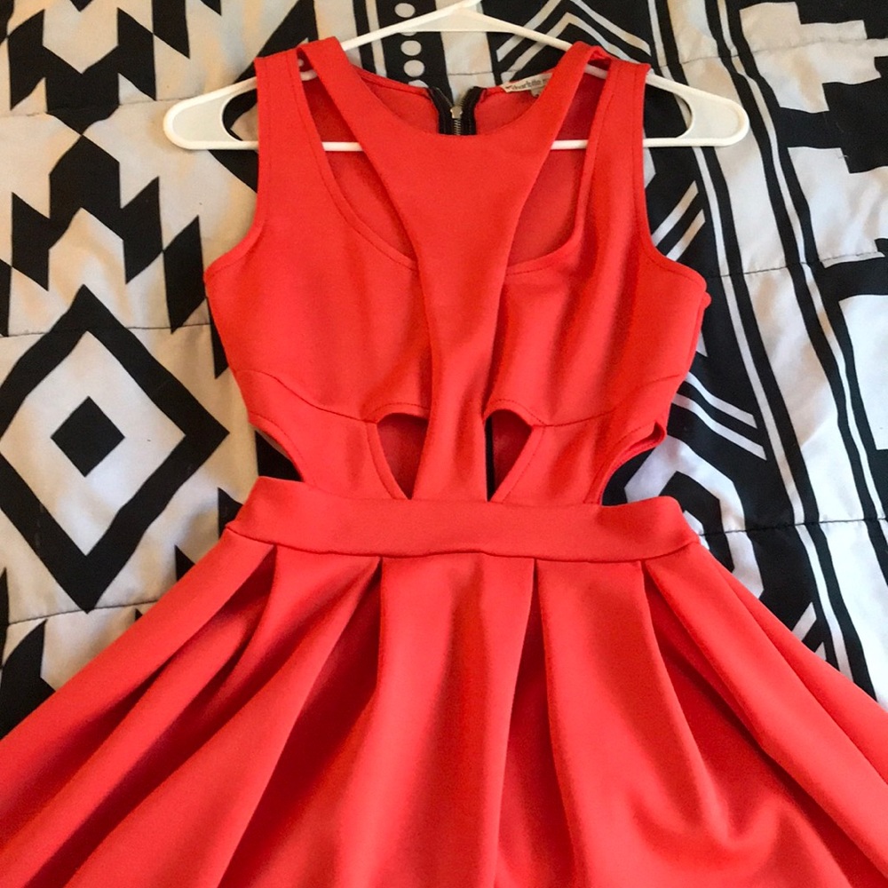 Red/orange dress